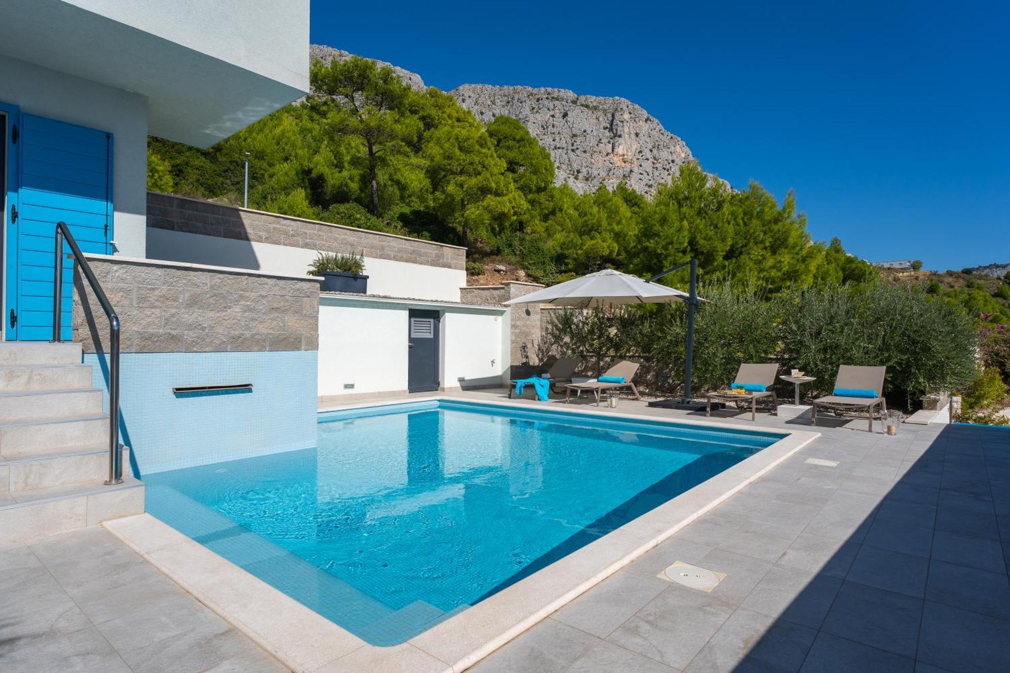 Villa Allegra With 32Msq Heated Pool, 300M Far From Sandy Beaches, Open Sea View أوميس المظهر الخارجي الصورة